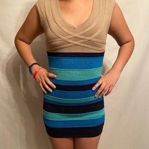 Fitted slim dress in excellent condition